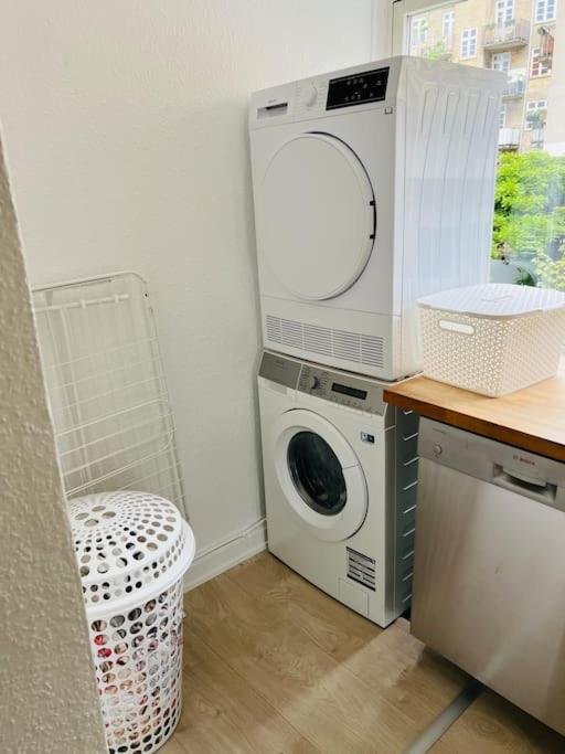 Lovely 1-bedroom In C Орхус